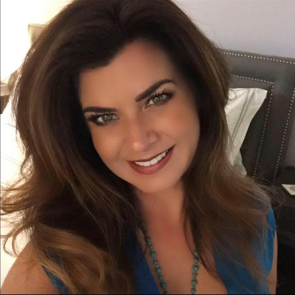 Meet your Posher, Sabrina